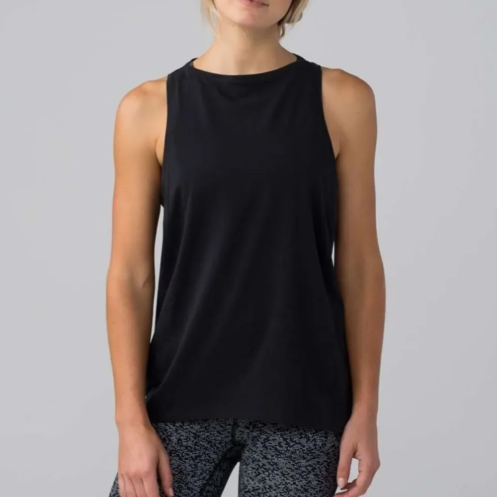 Lululemon Back In Action Tank Black Size 8